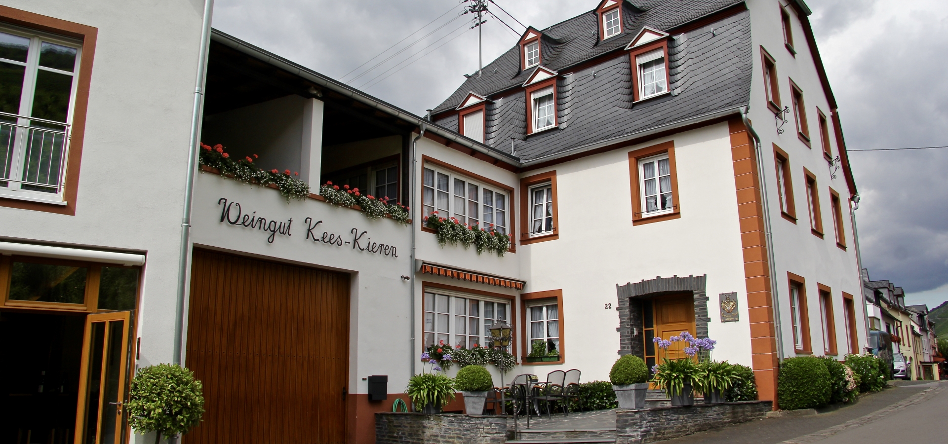 Weingutsgebäude 